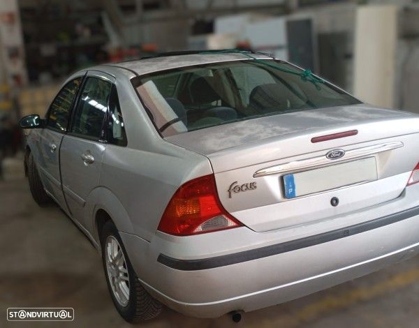 Para Peças Ford Focus Três Volumes (Dfw) - 3