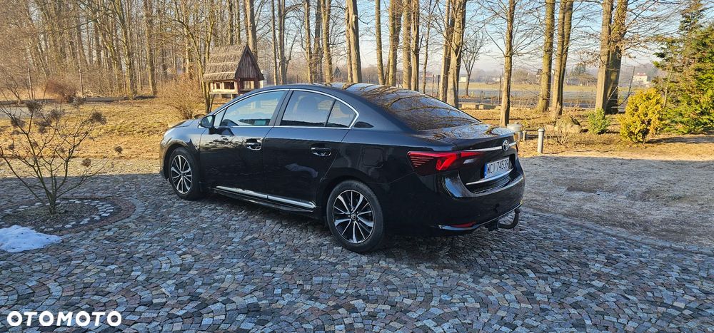 Toyota Avensis 2.0 Premium MS - 1