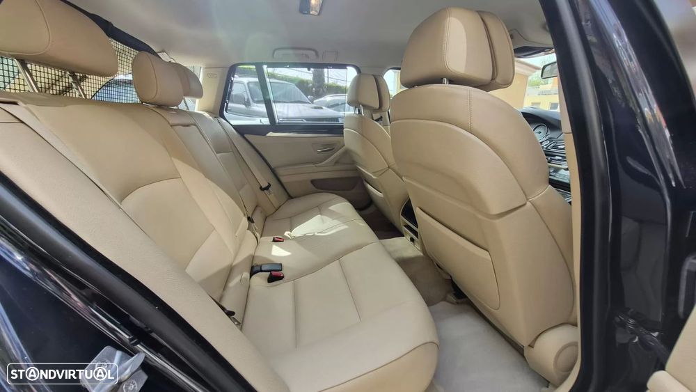 BMW 535 d Line Luxury Auto - 8