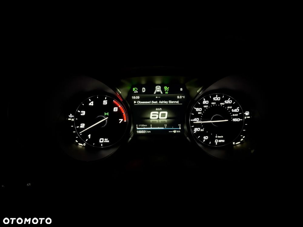 Alfa Romeo Stelvio 2.0 Turbo 16V AT8-Q4 Veloce Ti - 13