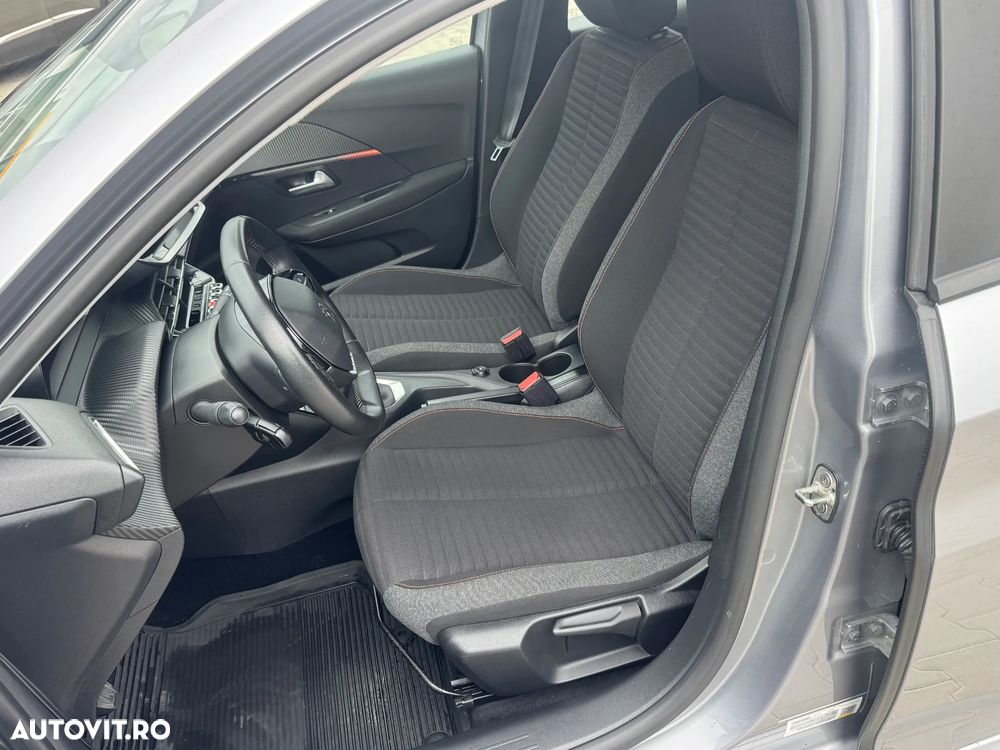 Peugeot 208 PureTech 75 Allure Pack - 11