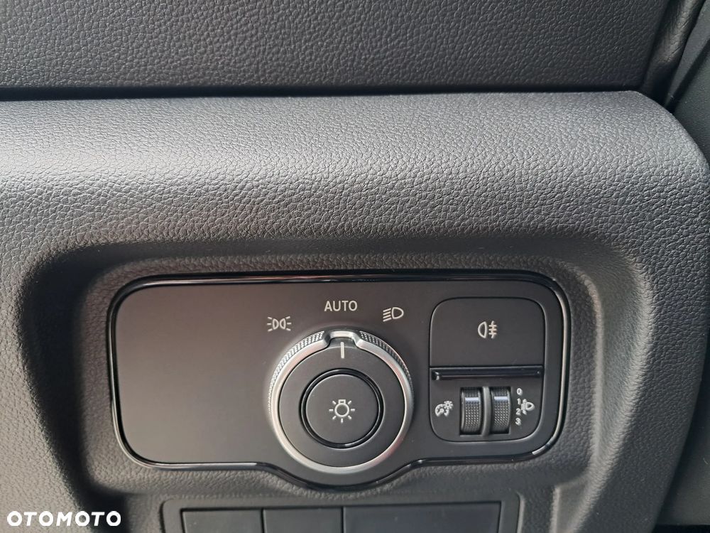 Mercedes-Benz Citan 110 CDI Furgon Ekstra Długi 3100 mm - 20