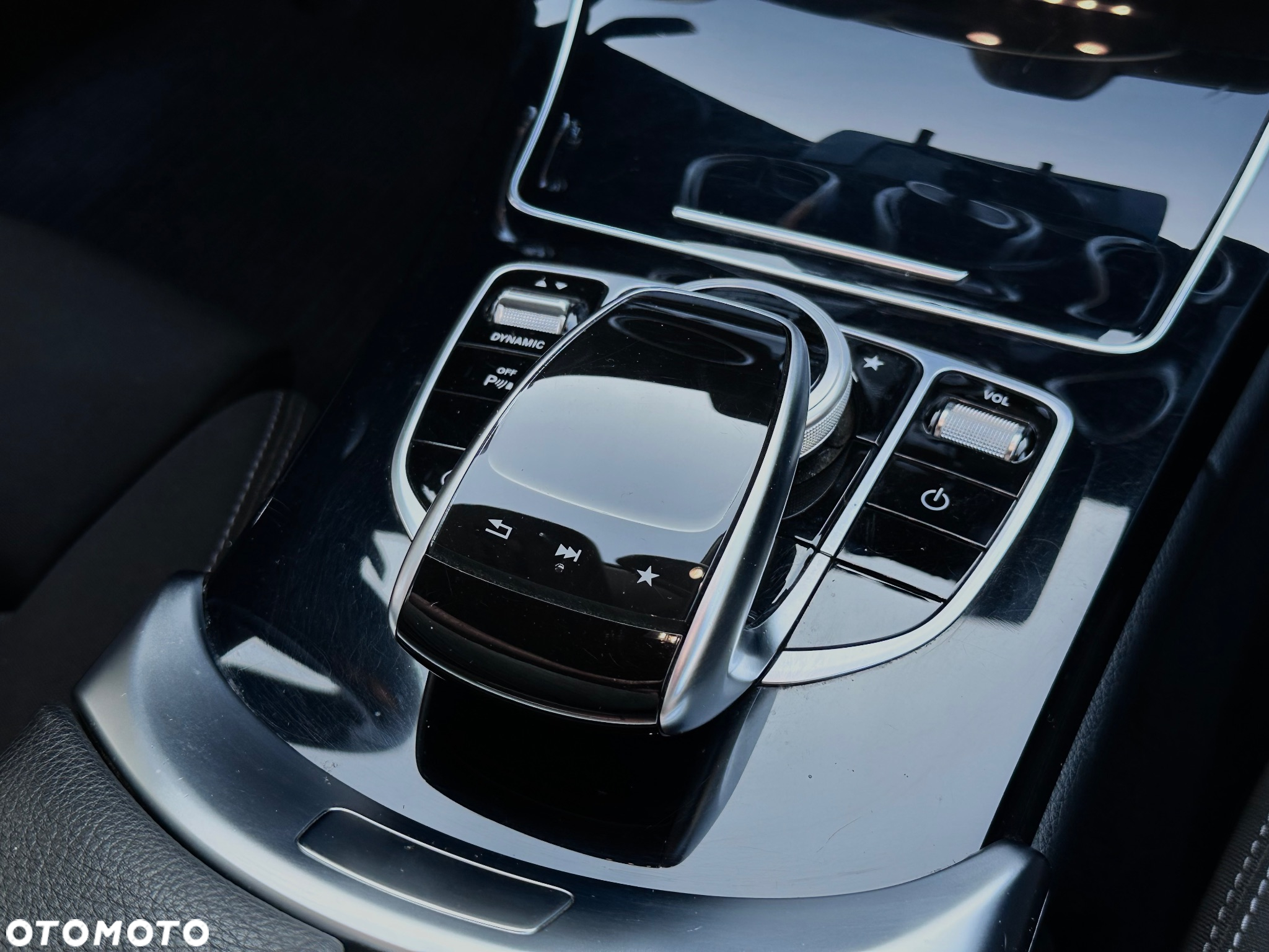 Mercedes-Benz Klasa C 220 d T 9G-TRONIC - 18