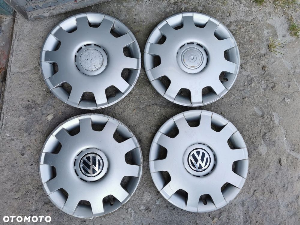 VW Golf Bora Polo Kołpaki 14" KOMPLET
