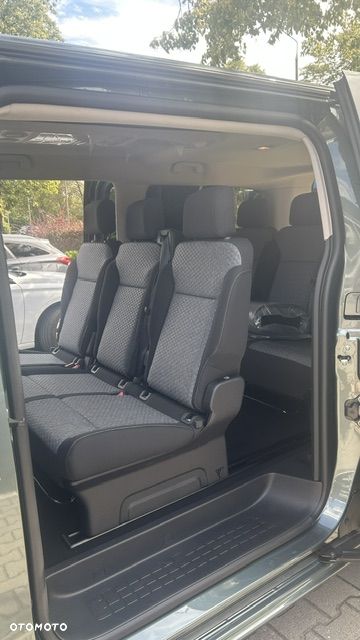 Peugeot Traveller - 3