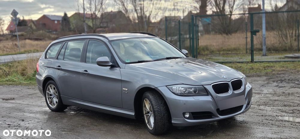 BMW Seria 3 320d xDrive - 1
