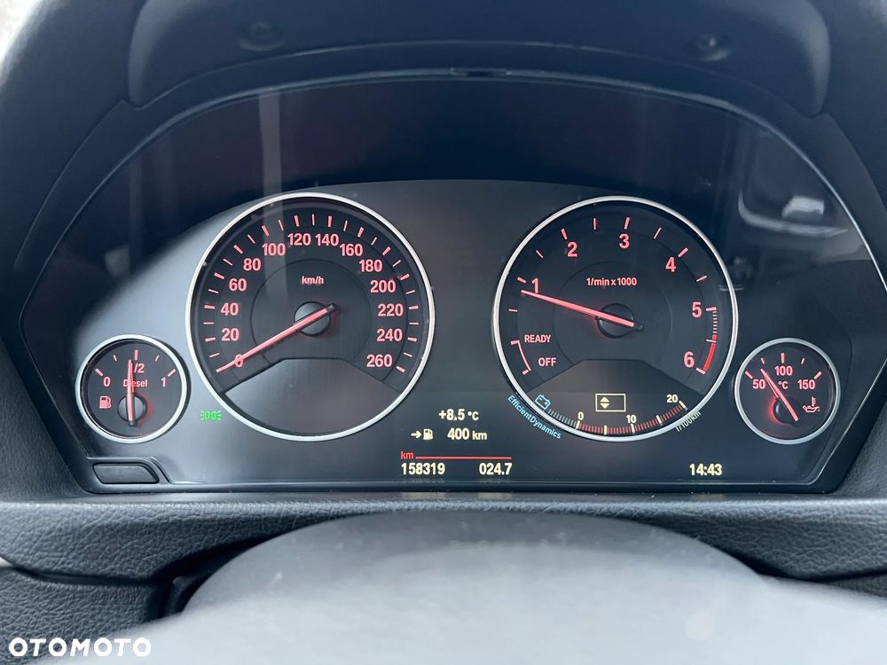 BMW Seria 3 318d - 21