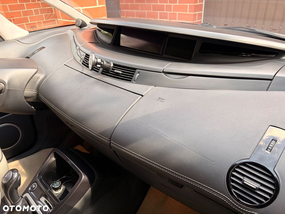 Renault Grand Espace 2.0 dCi Initiale - 28