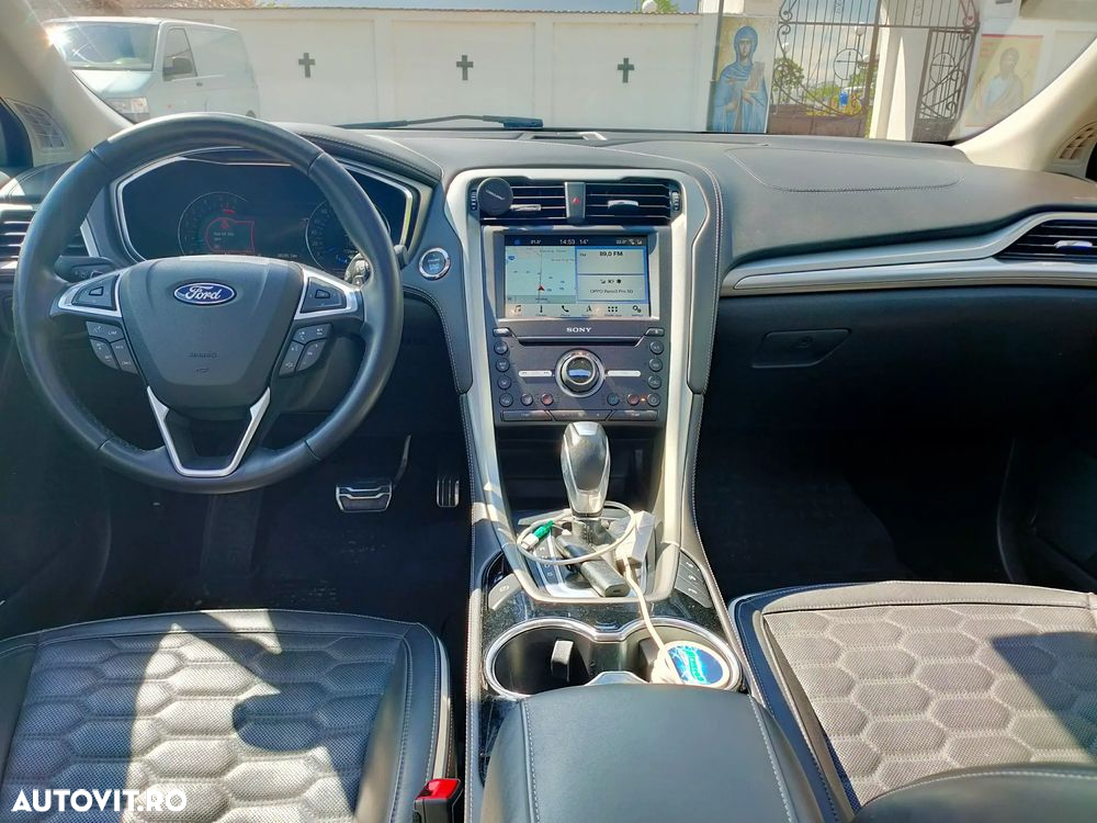 Ford Mondeo 2.0 TDCi Start-Stopp PowerShift-Aut. Vignale - 9