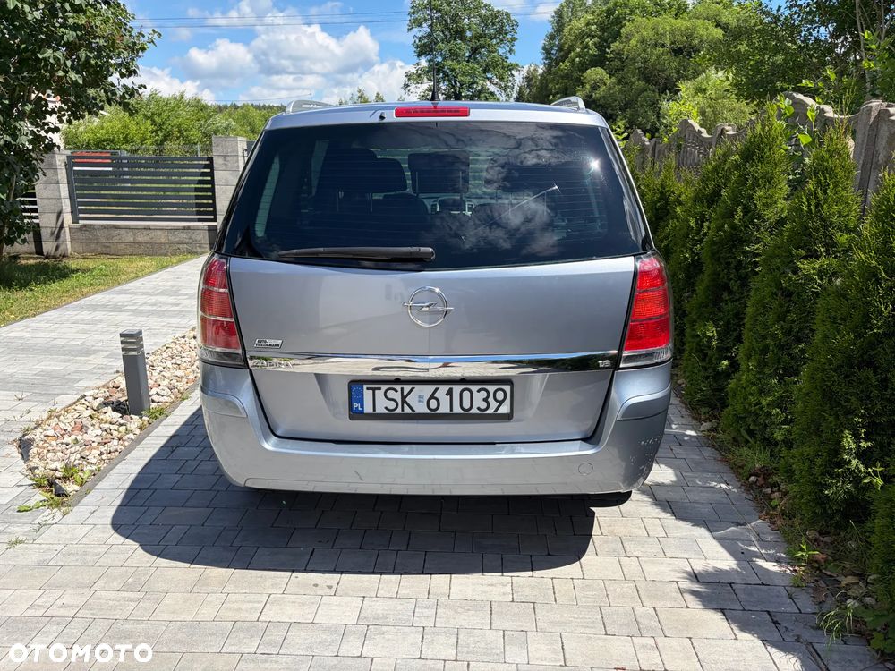 Opel Zafira 1.8 Family - 34