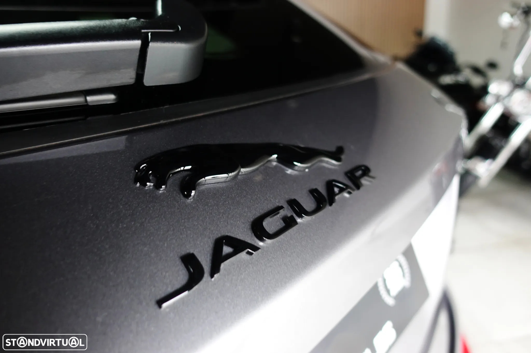 Jaguar F-Pace 2.0 i4D R-Sport Aut. - 33