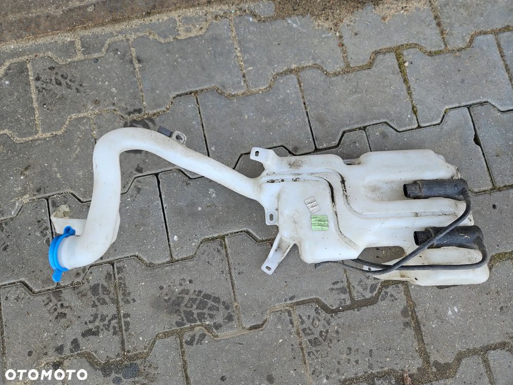 Zbiornik spryskiwaczy pompki Suzuki Splash Opel Agila B 1,0 2011r 38400-51k0 - 2