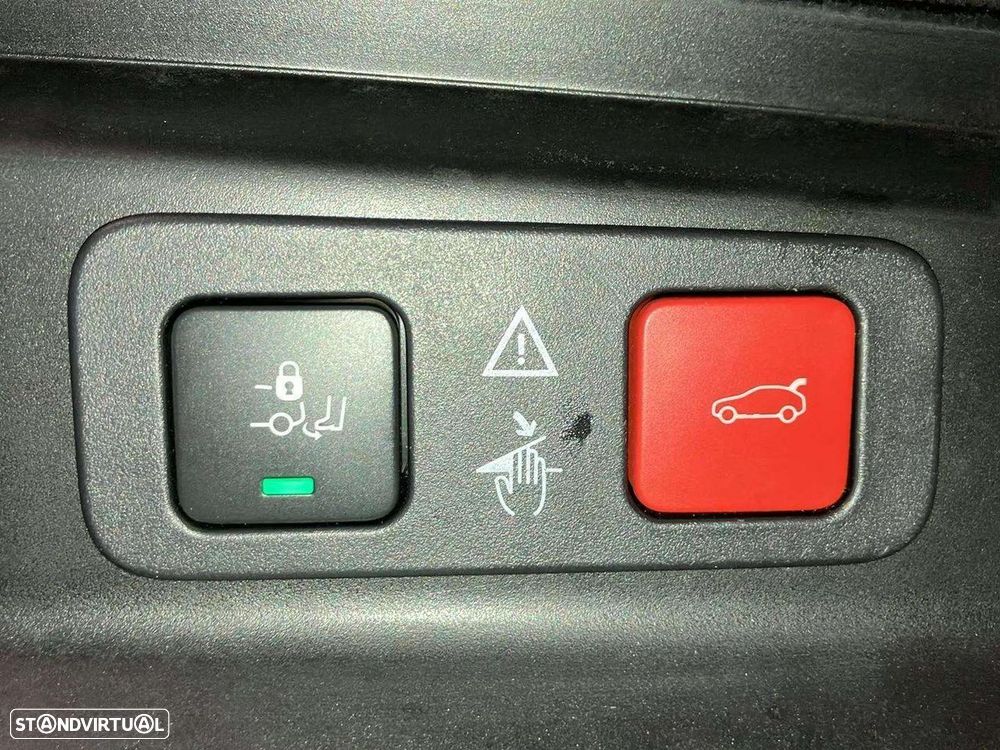 Peugeot 5008 1.5 BlueHDi Allure EAT8 - 25