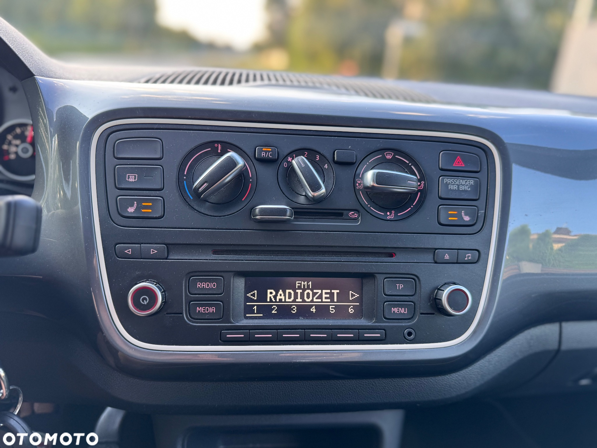 Seat Mii 1.0 by Mango - 19