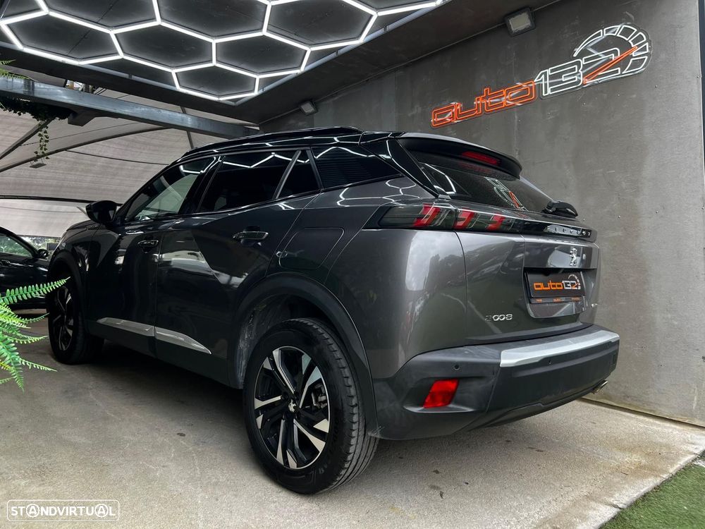 Peugeot 2008 - 4