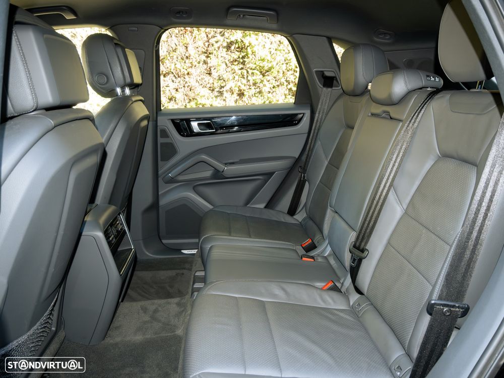 Porsche Cayenne E-Hybrid Tiptronic S - 22