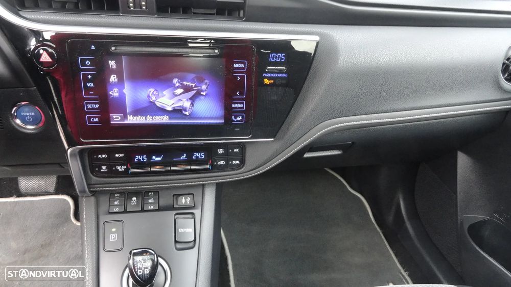 Toyota Auris Touring Sports 1.8 HSD Exclusive +TSS+Navi - 11