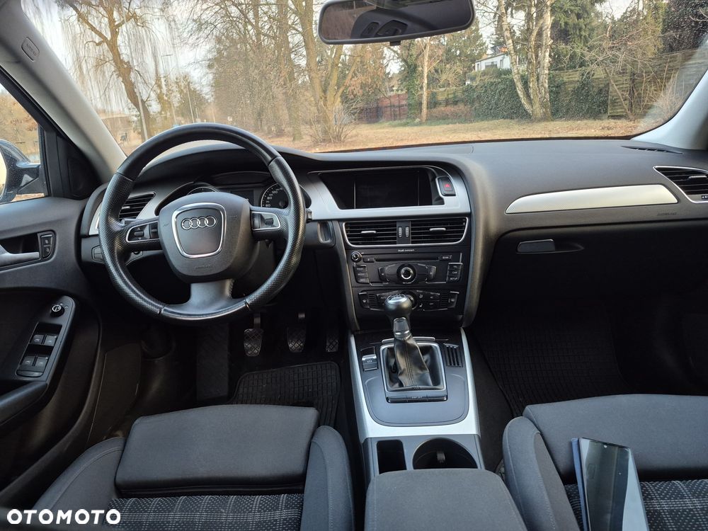Audi A4 Avant - 8