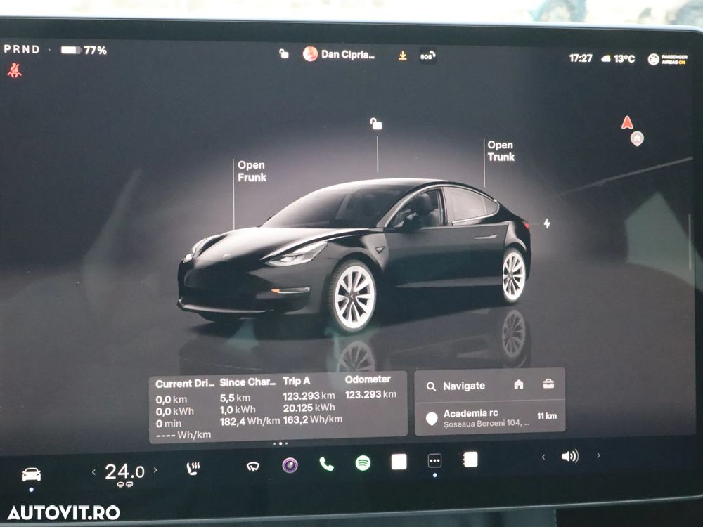 Tesla Model 3 - 11