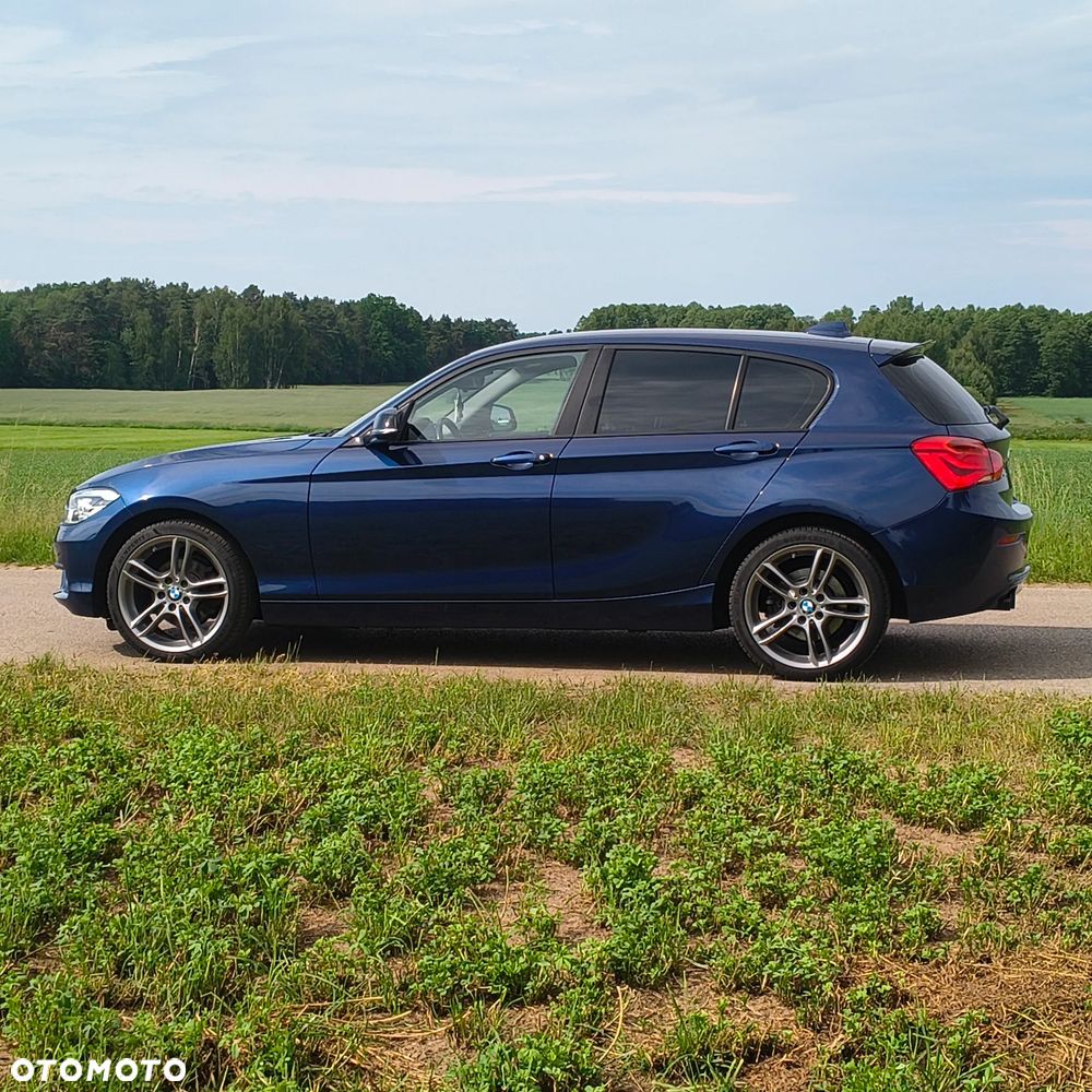 BMW Seria 1 120d xDrive Sport-Aut - 3