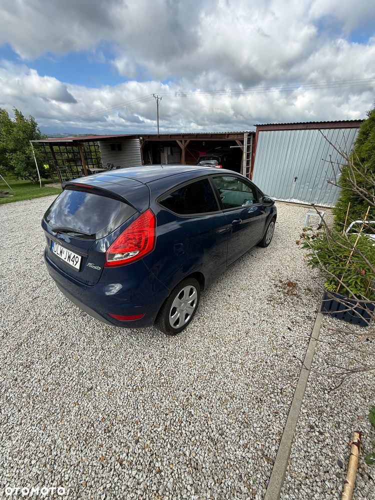 Ford Fiesta 1.25 Ambiente - 3