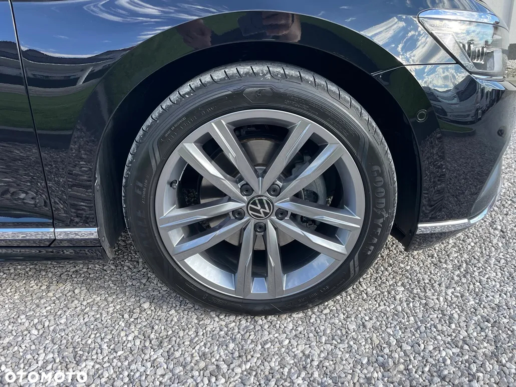 Volkswagen Passat 2.0 TDI 4Mot Elegance DSG - 19