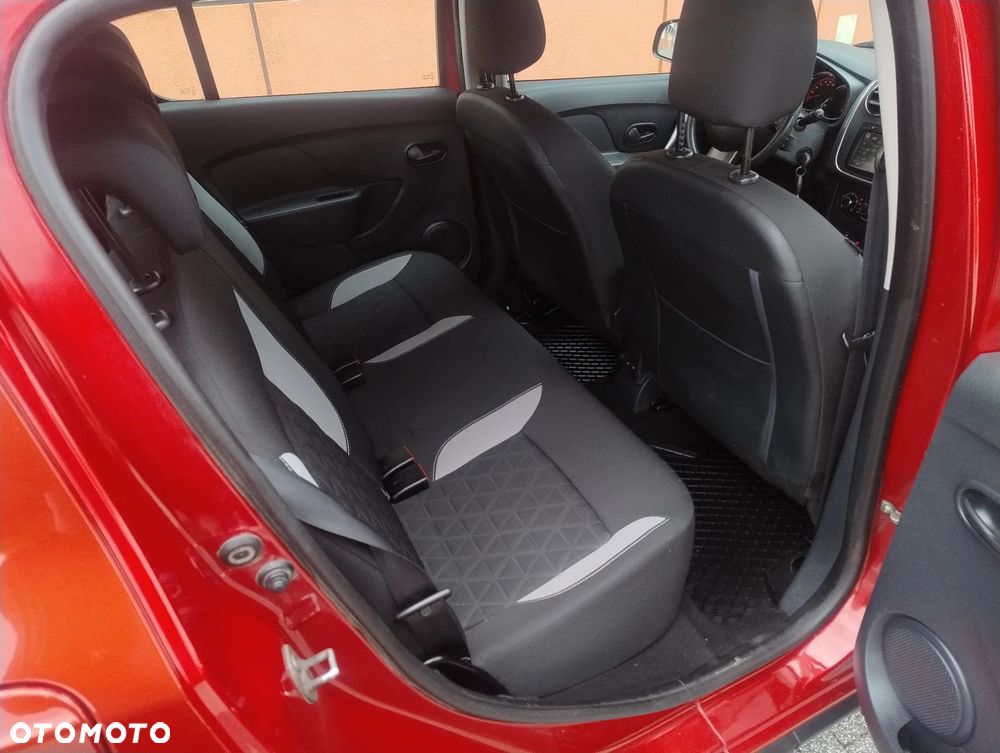 Dacia Sandero 0.9 TCe SL Celebration S&S - 17
