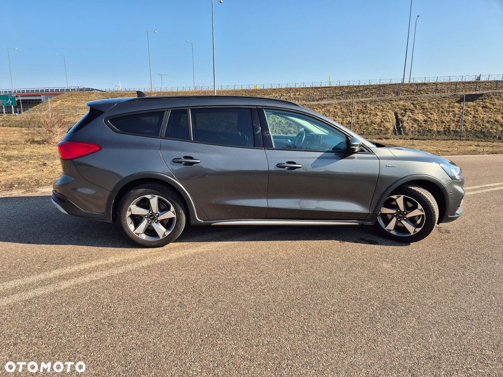 Ford Focus SW 1.0 EcoBoost Hybrid ACTIVE - 4