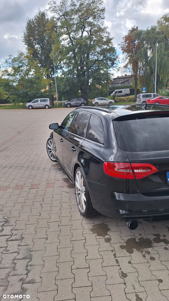 Audi A4 Avant - 12