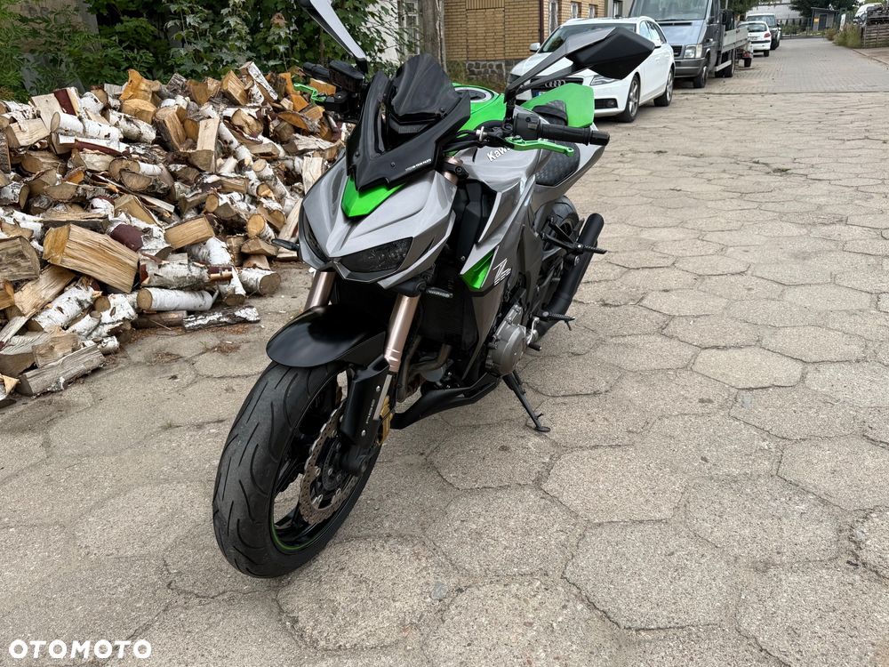 Kawasaki Z - 17