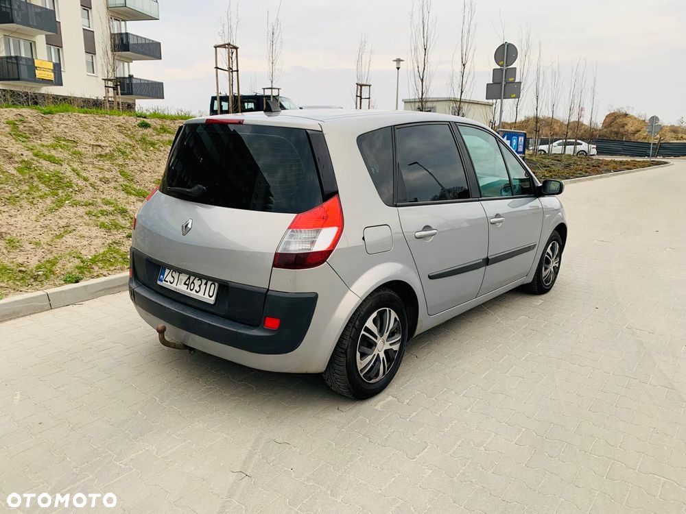 Renault Scenic 1.6 16V Privilege - 4