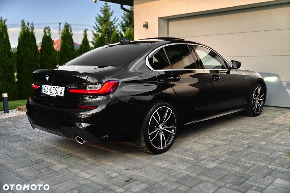 BMW Seria 3 320d xDrive mHEV M Sport sport - 15