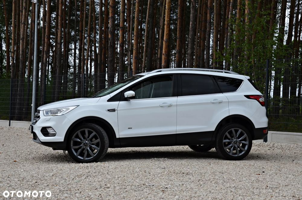 Ford Kuga 2.0 TDCi AWD Titanium - 14