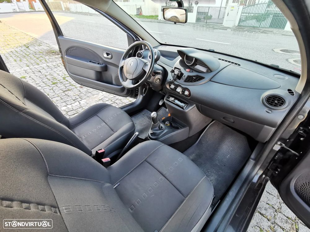 Renault Twingo 1.5 dCi Dynamique S - 9