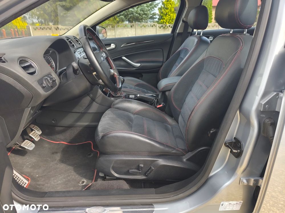 Ford Mondeo 2.2 TDCi Titanium S - 13