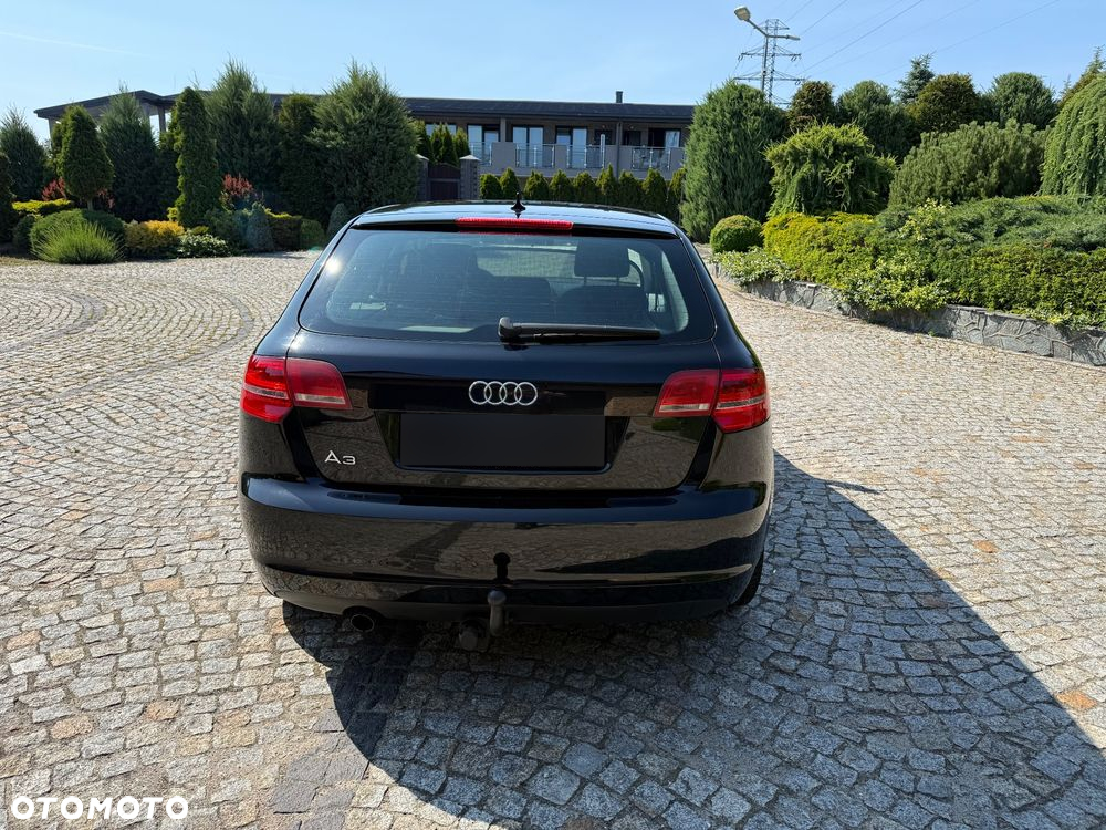 Audi A3 1.6 Attraction - 7