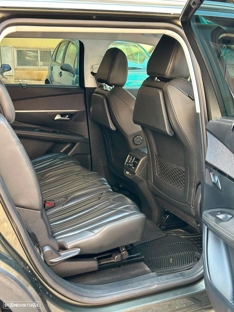 Peugeot 5008 BlueHDI 130 EAT8 Active - 4
