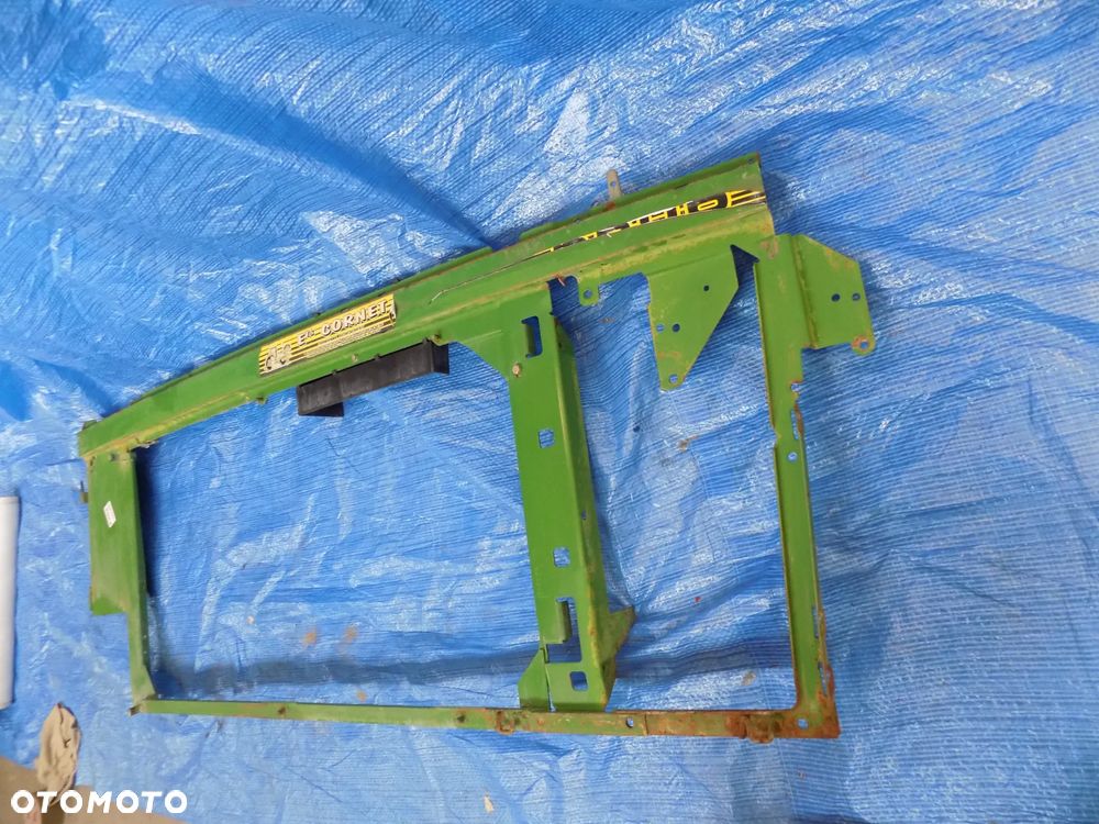 John Deere seria 6000, 6600 6800 6900 bok maski prawy osłona obudowa silnika - 4