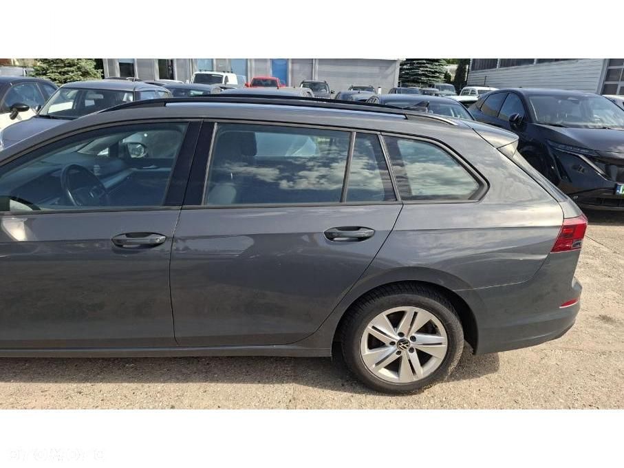 Volkswagen Golf - 11