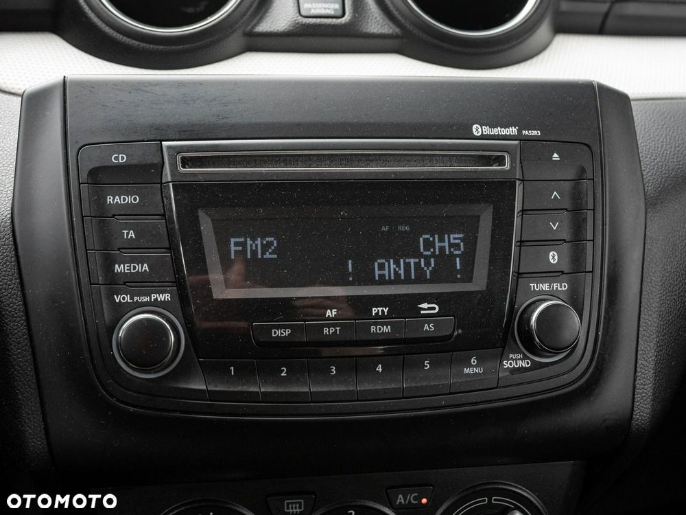 Suzuki Swift - 18