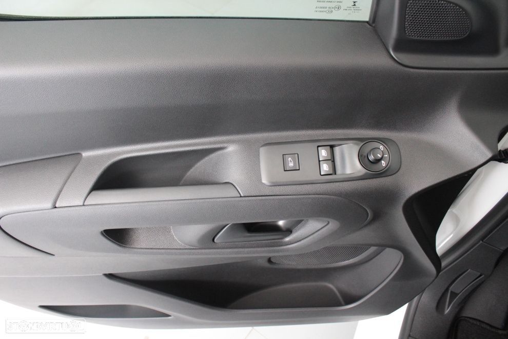 Peugeot Partner Partner Diesel Partner 1.5 Bluehdi Premium Standard - 25