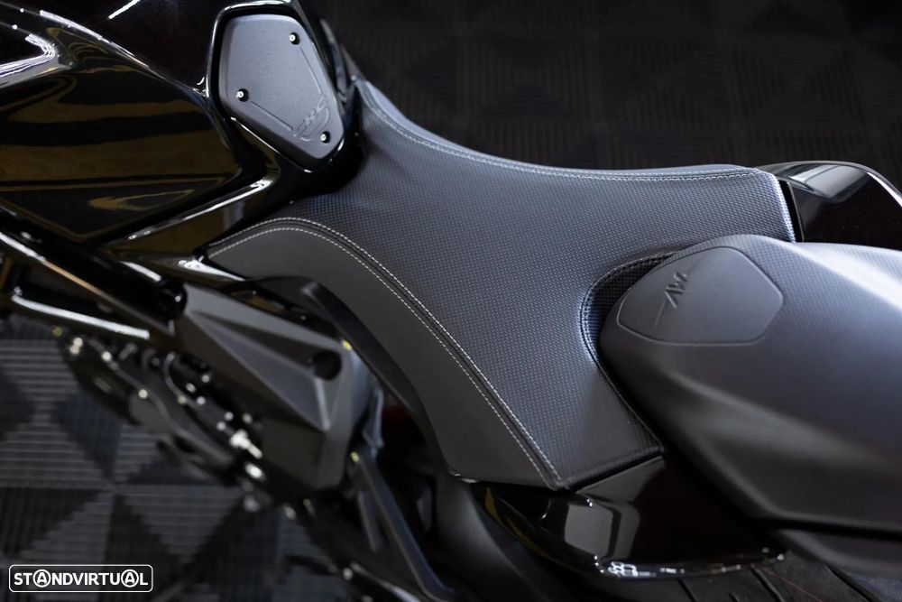 MV Agusta Brutale - 14