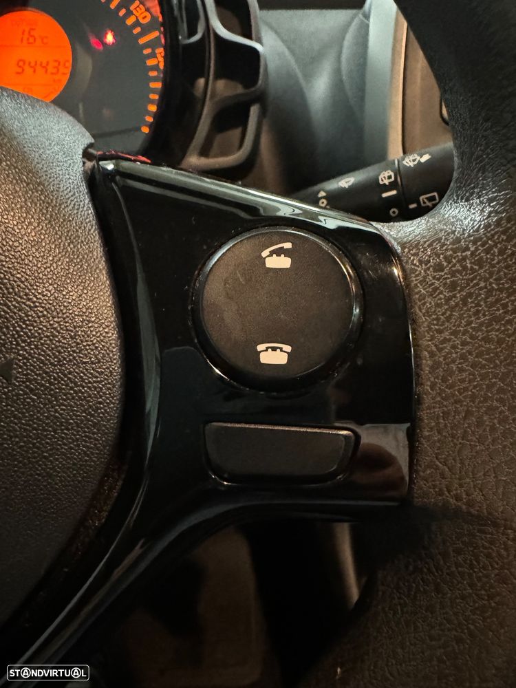 Peugeot 108 1.0 VTi Style - 21