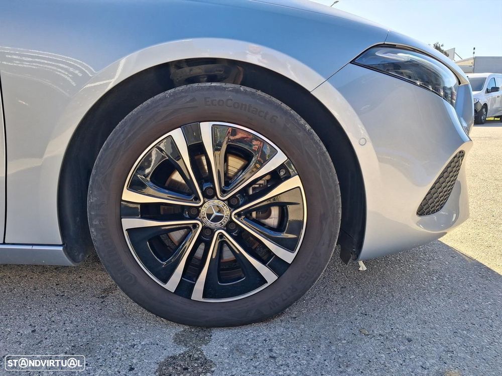 Mercedes-Benz A 200 Standard - 4