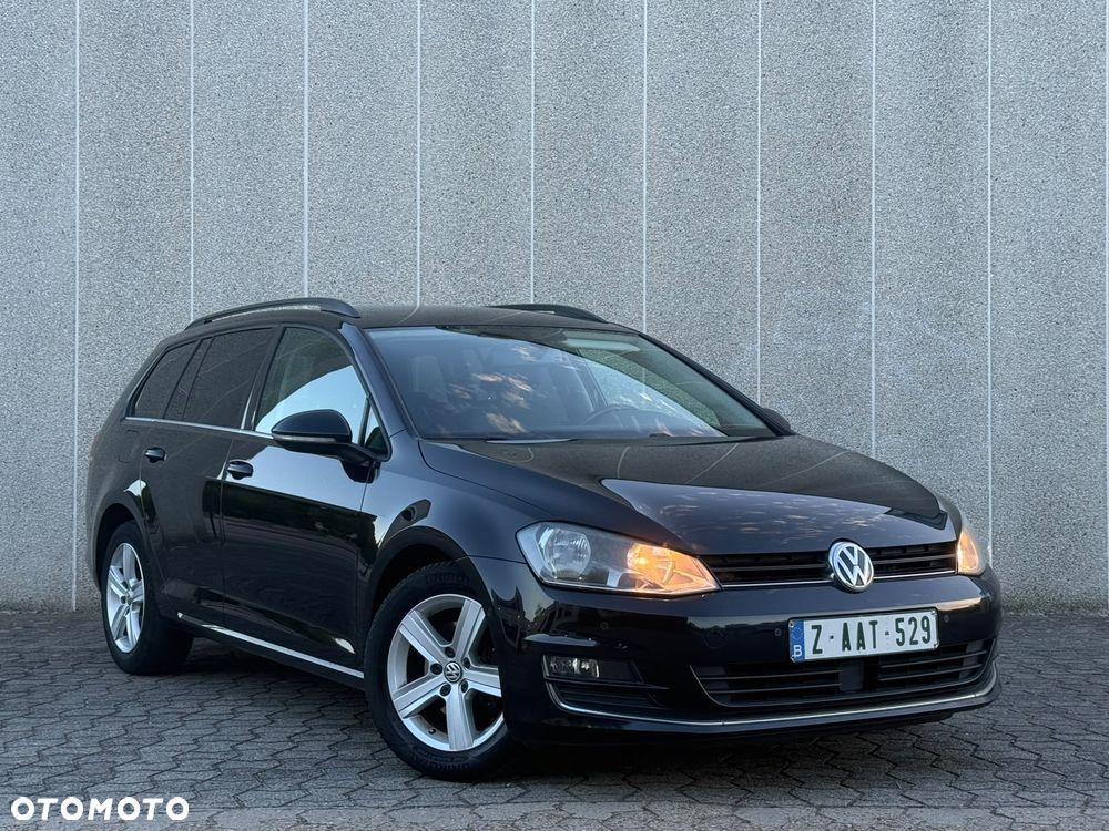 Volkswagen Golf - 5