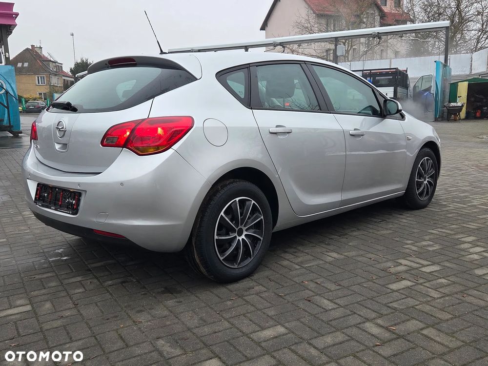 Opel Astra 1.6 Active - 3