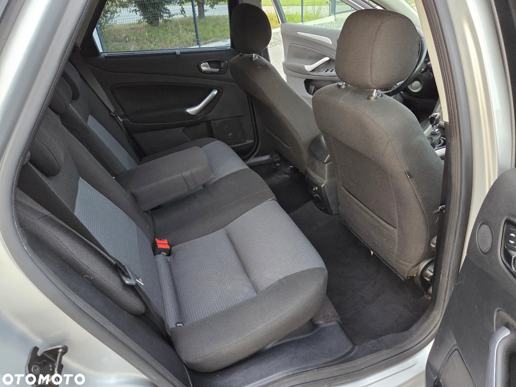 Ford Mondeo 2.0 TDCI Titanium - 14