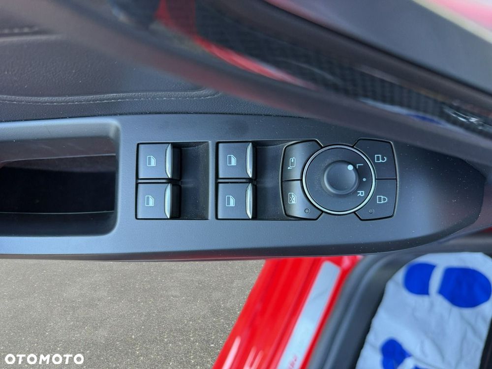 Ford Focus - 11