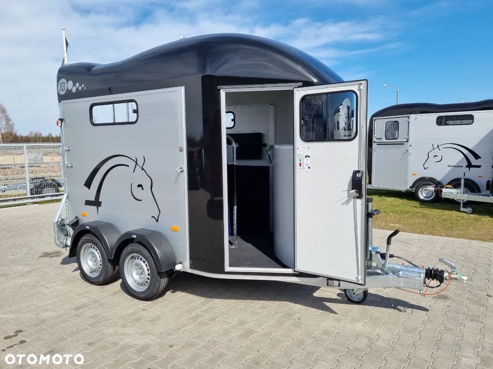 Cheval Liberte Gold 3 - 16