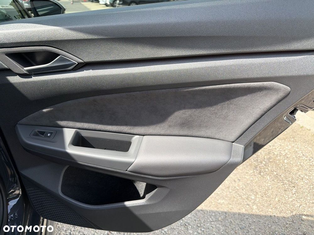 Volkswagen Golf 2.0 TSI GTI DSG - 29